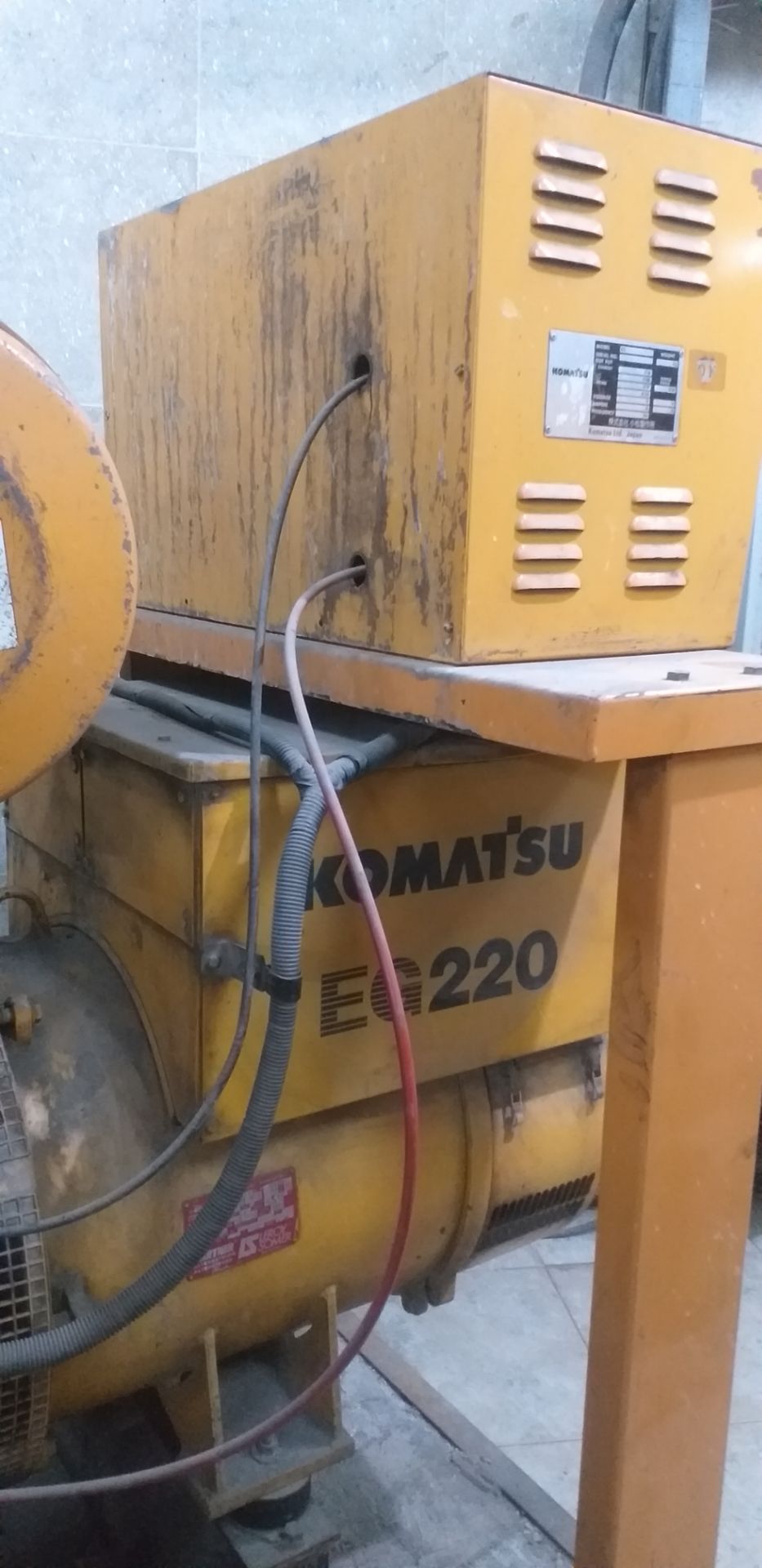 سرویس و تعمیر دیزل ژنراتور کوماتسو در تهران